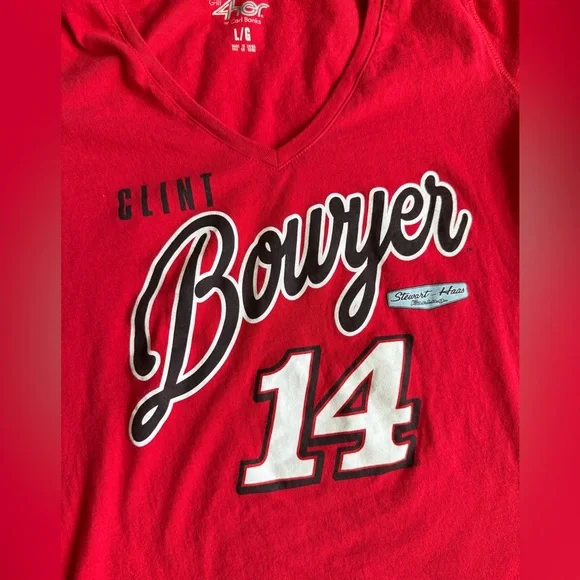 Women’s Size Large Red Clint Bowyer V-Neck T-Shirt - Picture 5 of 7